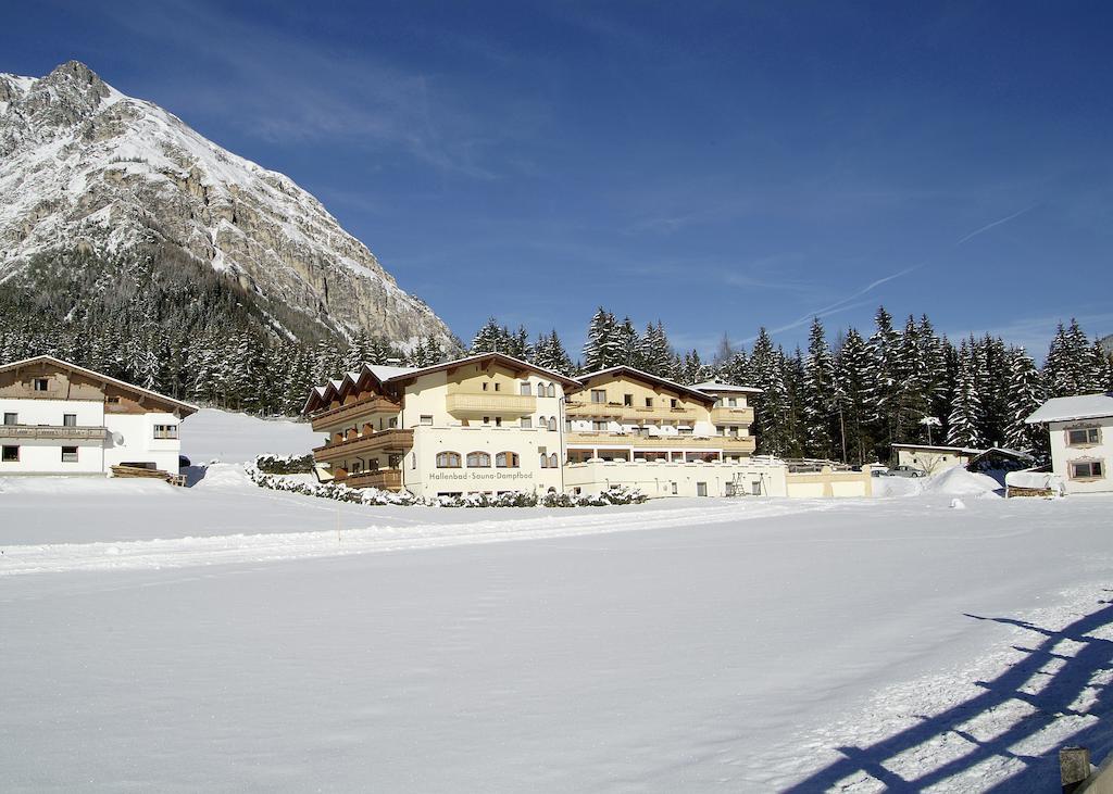 Hotel Kirchdach Gschnitz Buitenkant foto