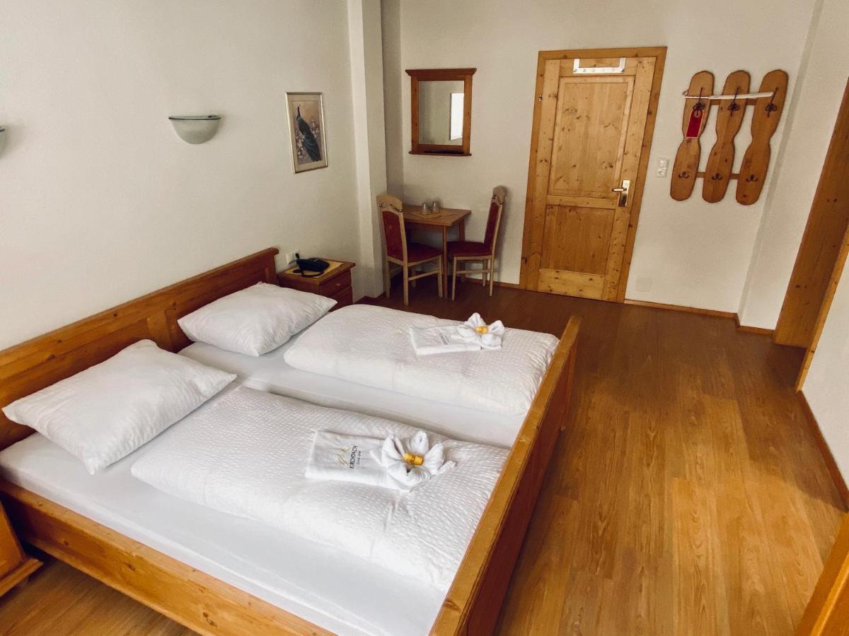 Hotel Kirchdach Gschnitz Buitenkant foto
